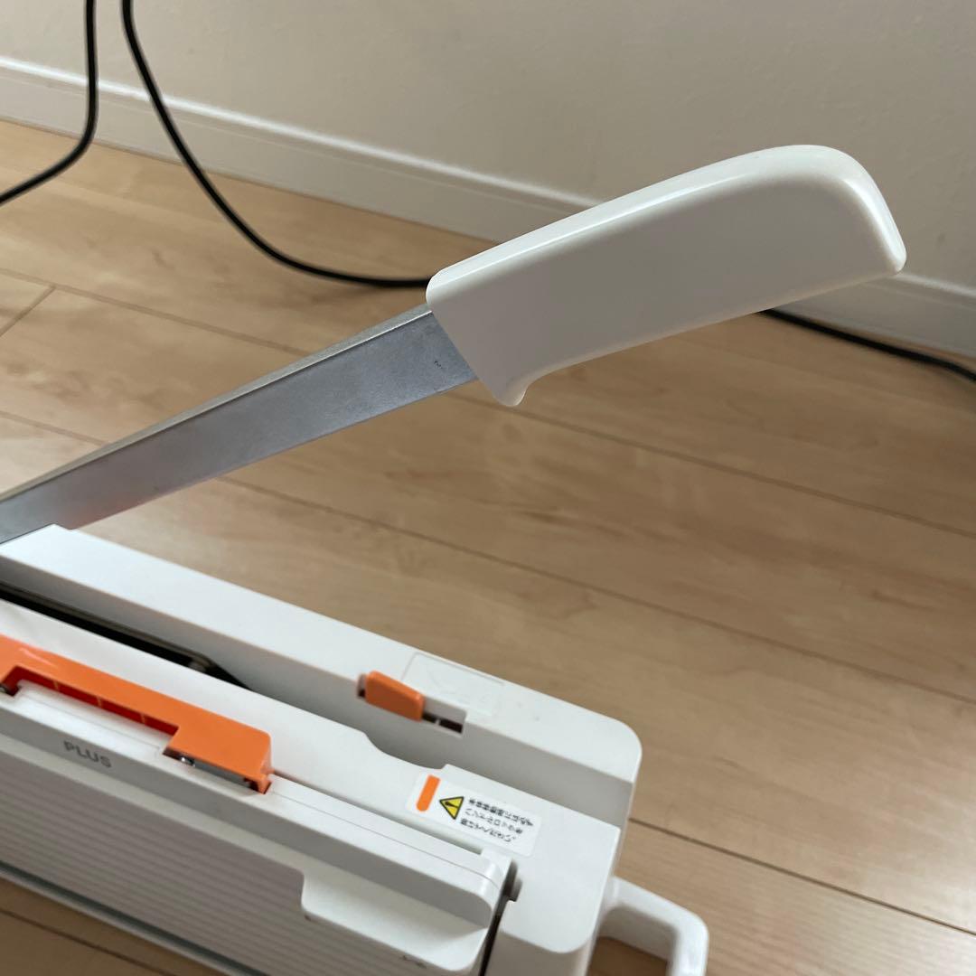 PLUSプラス コンパクト　断裁機　 PK-113