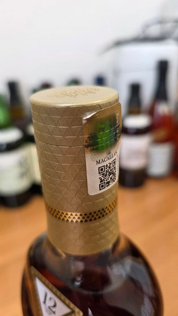【新品】マッカラン 12年 シェリーカスク　シングルモルトウイスキー 700ml