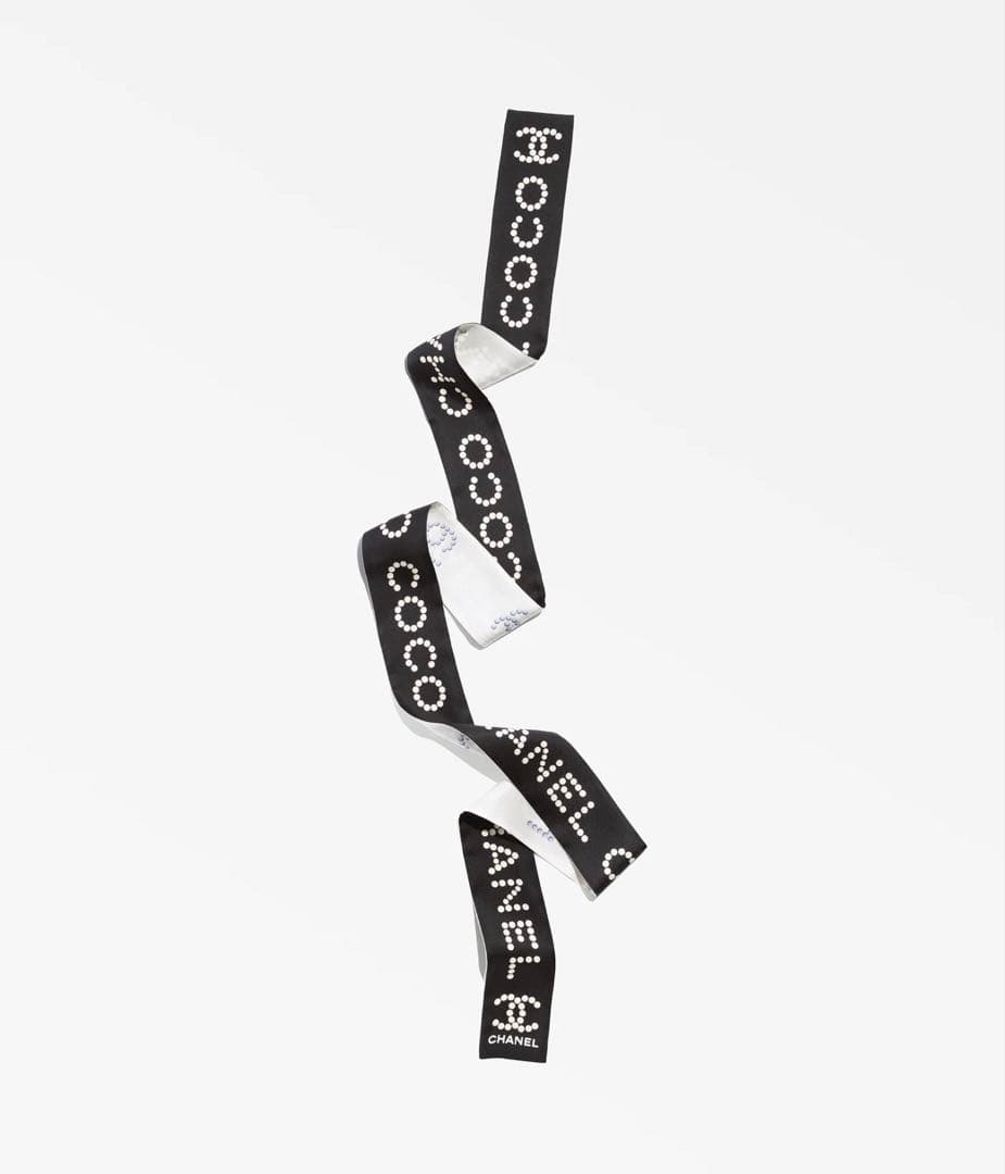 シャネル ヘアバンド　♡