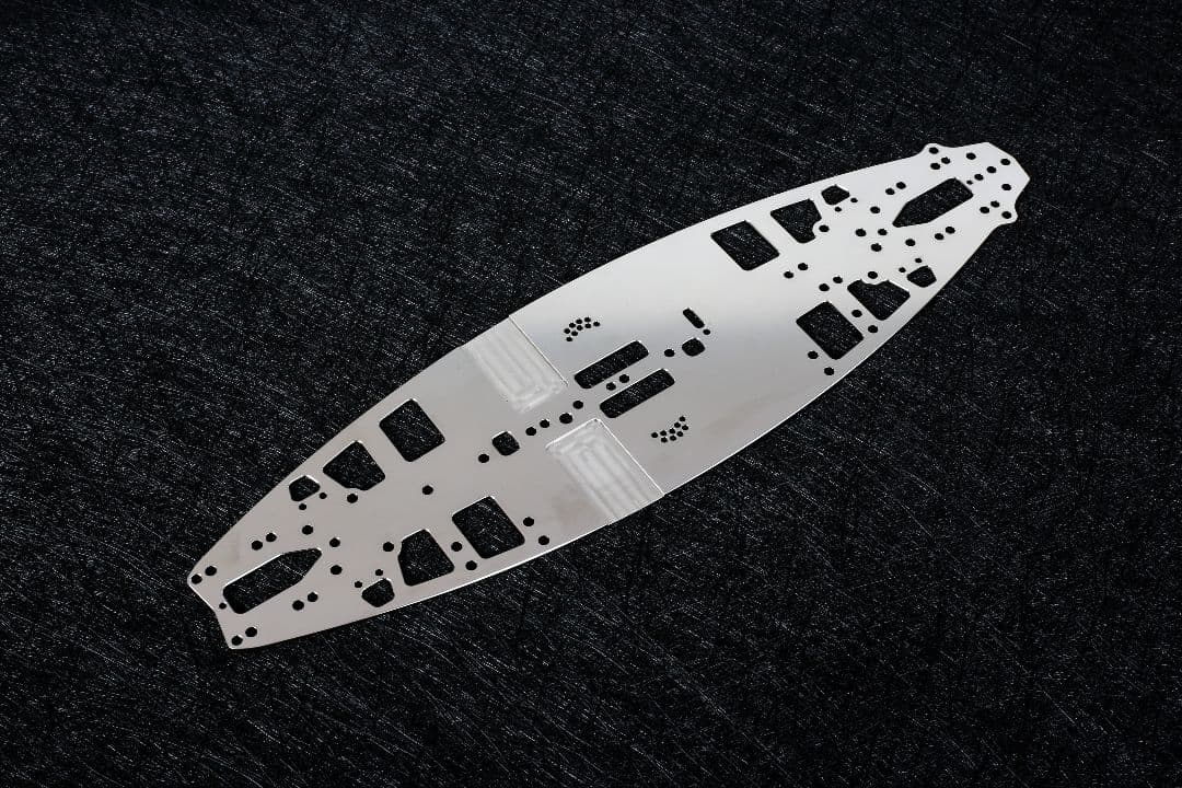 WEiRC 無限精機 MTC3 1.2mm スチールシャーシ+専用ビスセット