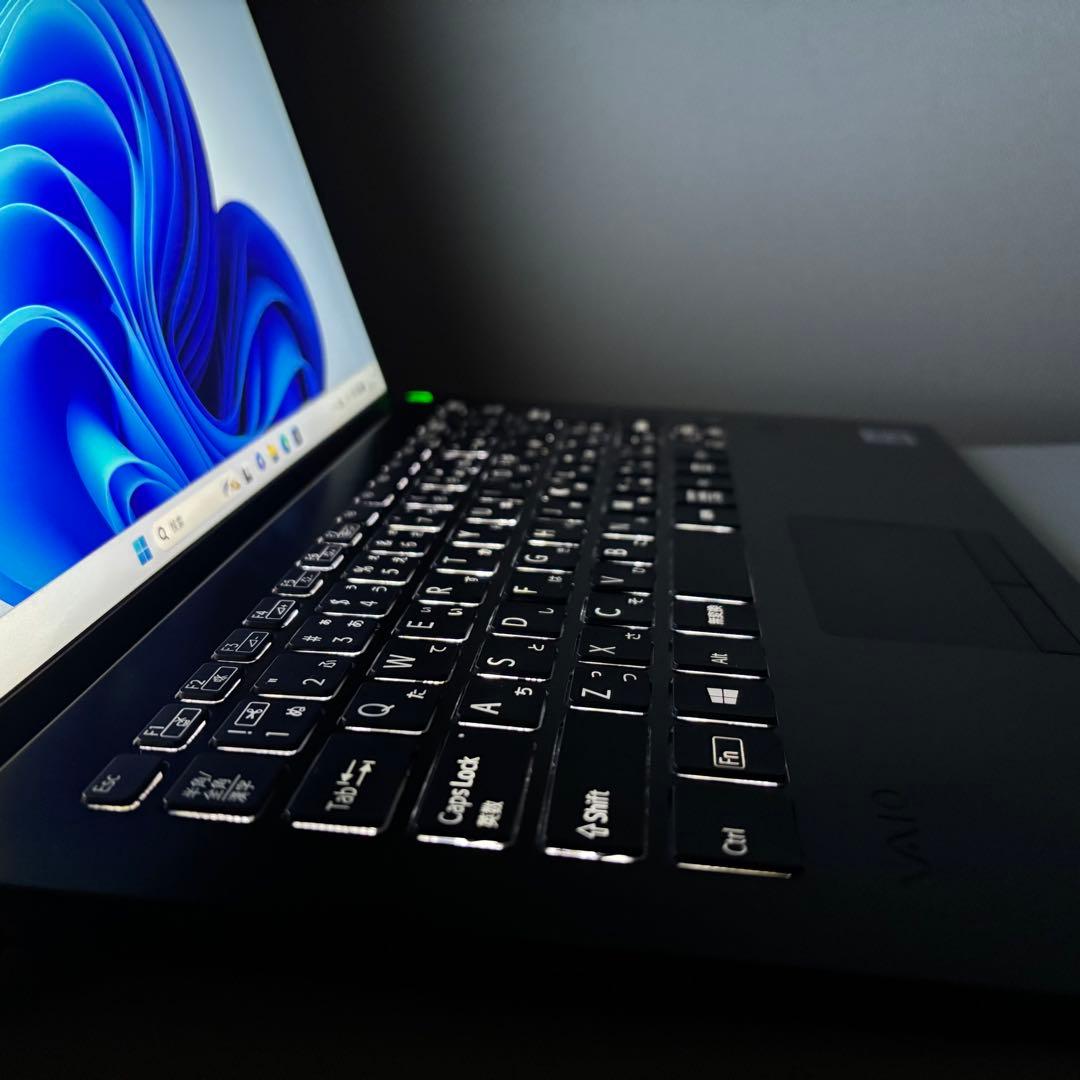 VAIO SX14 第10世代i7 1065 Iris SSD256GB 8G