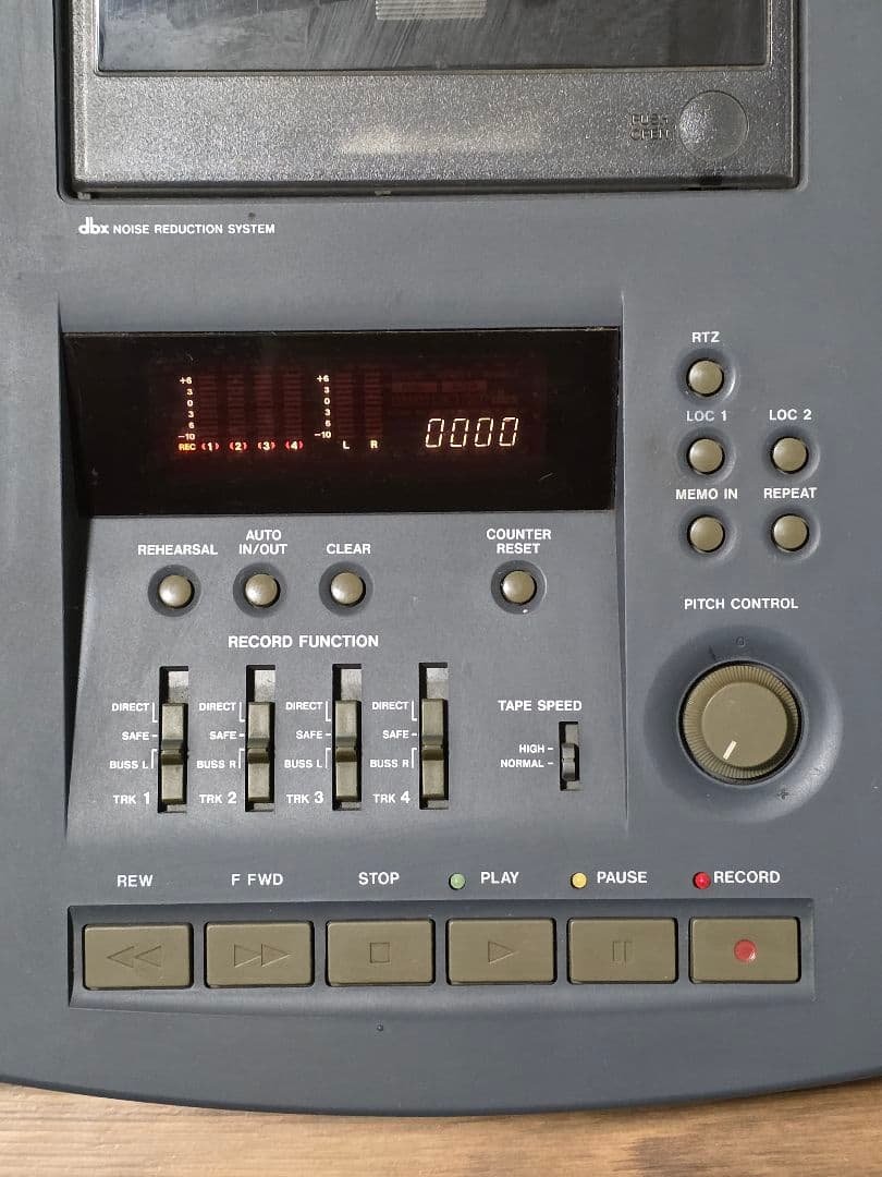 【通電のみ確認】 TASCAM PORTASTUDIO 424 mkII