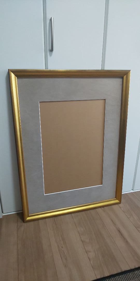 金色の木製額縁