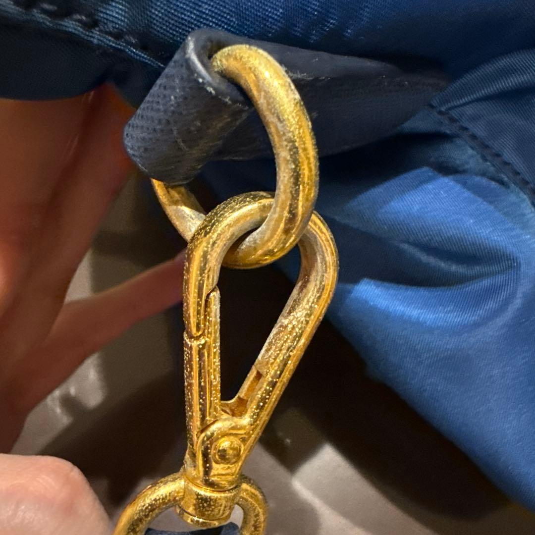 PRADA ブルーハンドバッグ