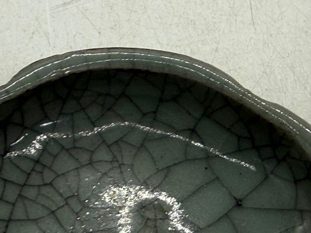 中国　宋時代　青磁海棠型小皿② 磁貫青磁　送料込み251214