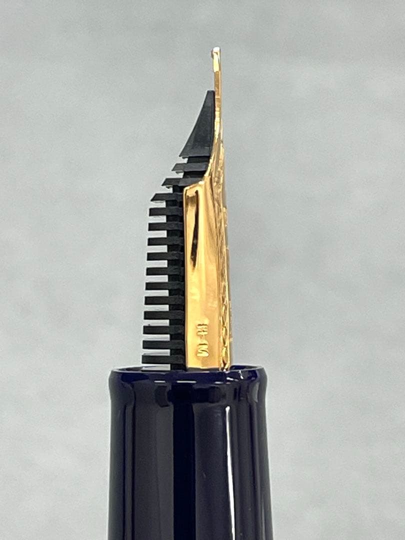 【未使用】 セーラー プロフェッショナルギア ピンクゴールド ネイビー　M 限定