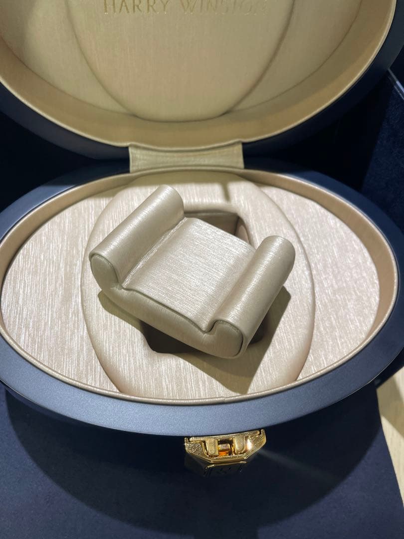 HARRY WINSTON ギフトボックス ネイビー