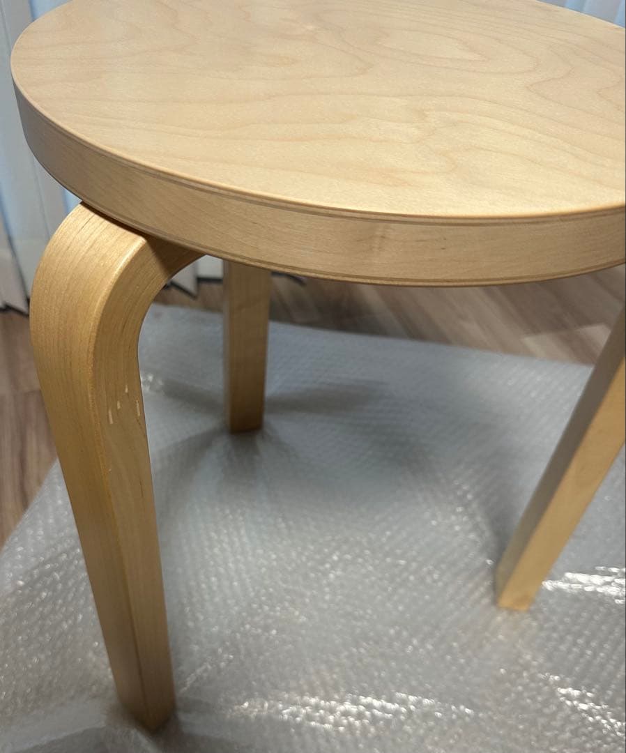 artekアルテックスツール60Stool 3本脚ナチュラルラッカー2024年製