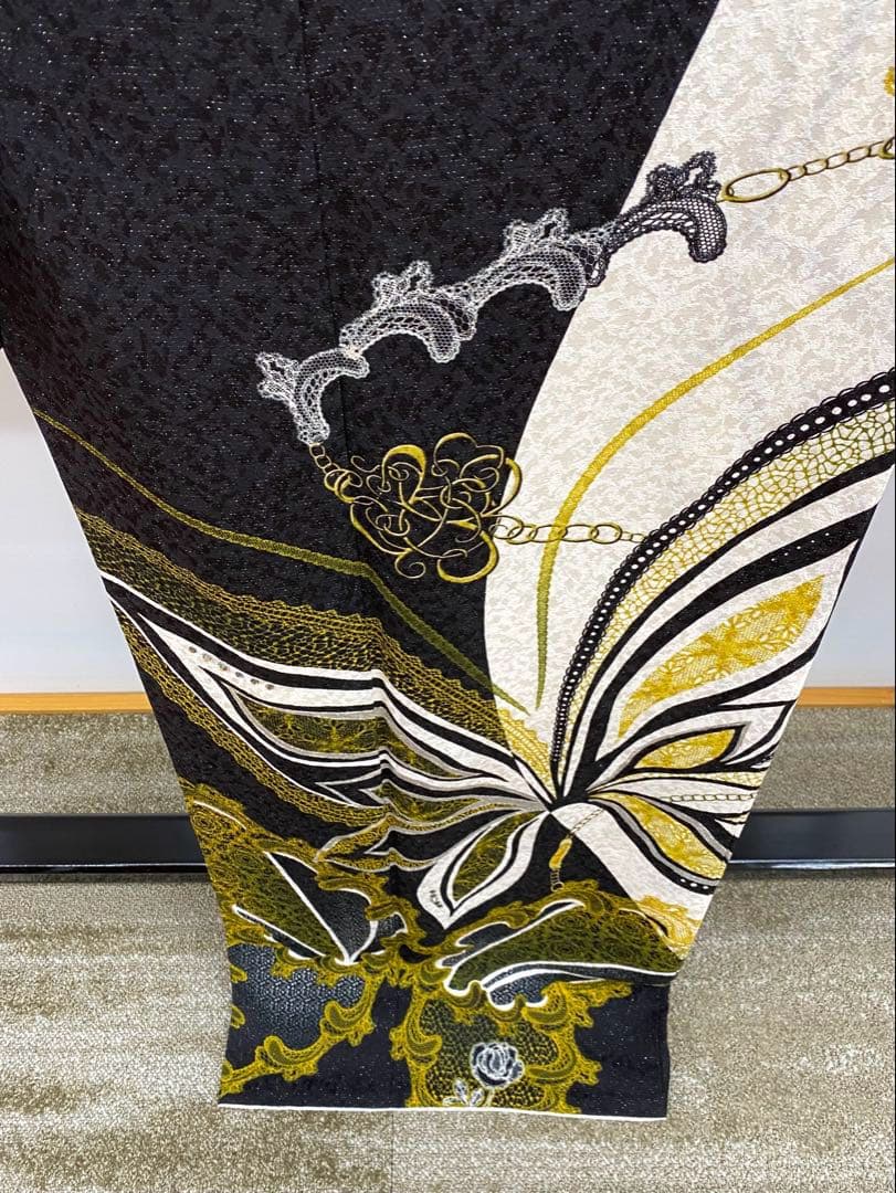 ブランド振袖 豪華 銀通し ストーン 銀彩 身丈165cm パールトーン加工済