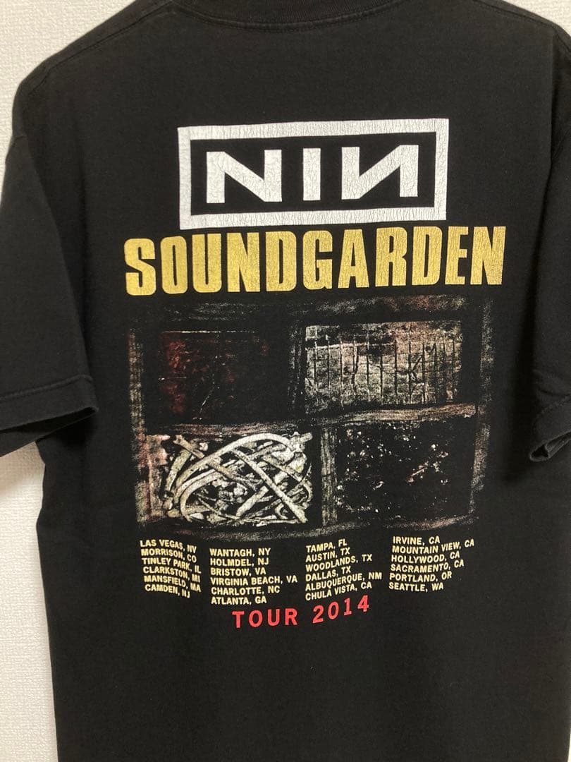 トップス NINE INCH NAILS SOUNDGARDEN TOUR 2014 L