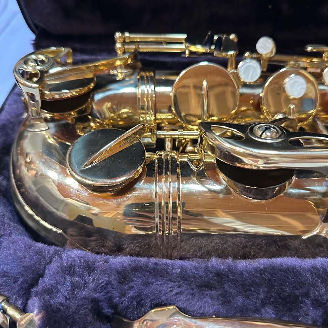 J.Michael サックス アルトサックス　ゴールド 本体 ケースつき