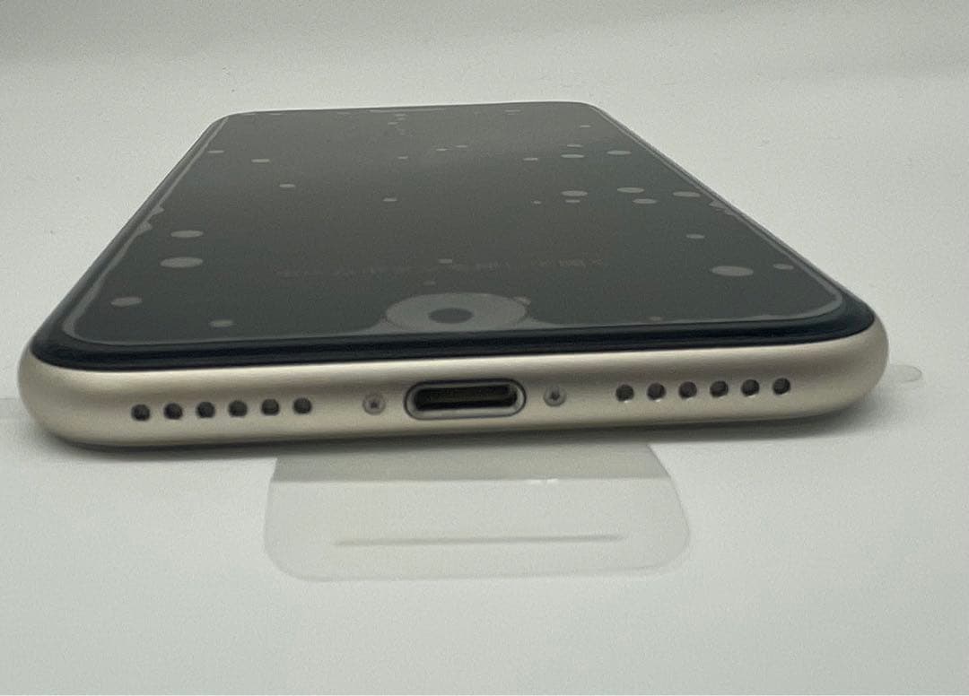 ⭐️新品未使用⭐️iPhone se3 256GB 海外版SIMフリー