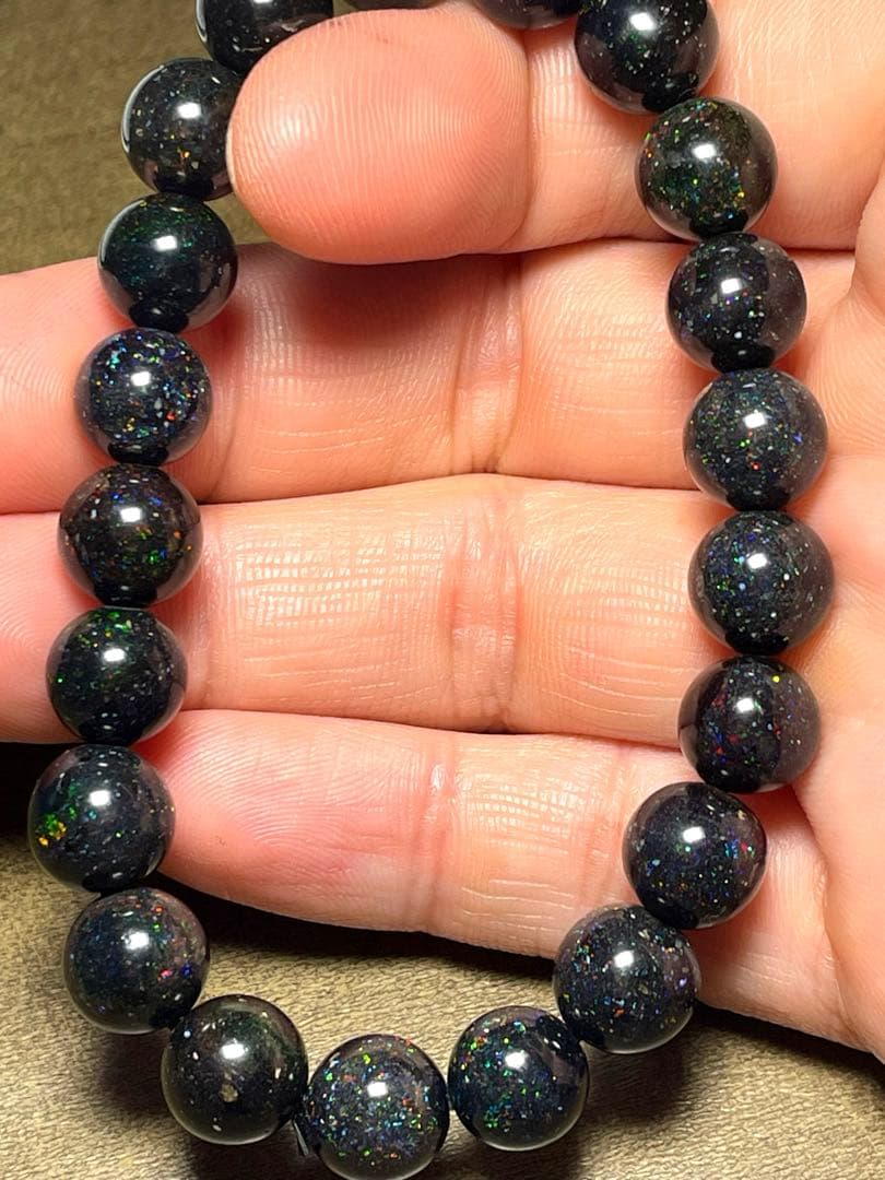 ハイグレード！！ブラックマトリックスオパールブレス約9.3㎜（新品）虹色遊色