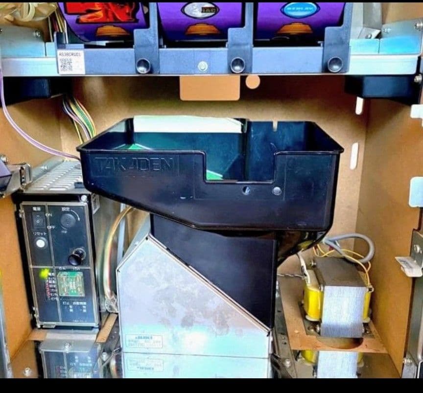 実機北斗の拳　4号機　不要機付　送料込み　年末セール31日まで