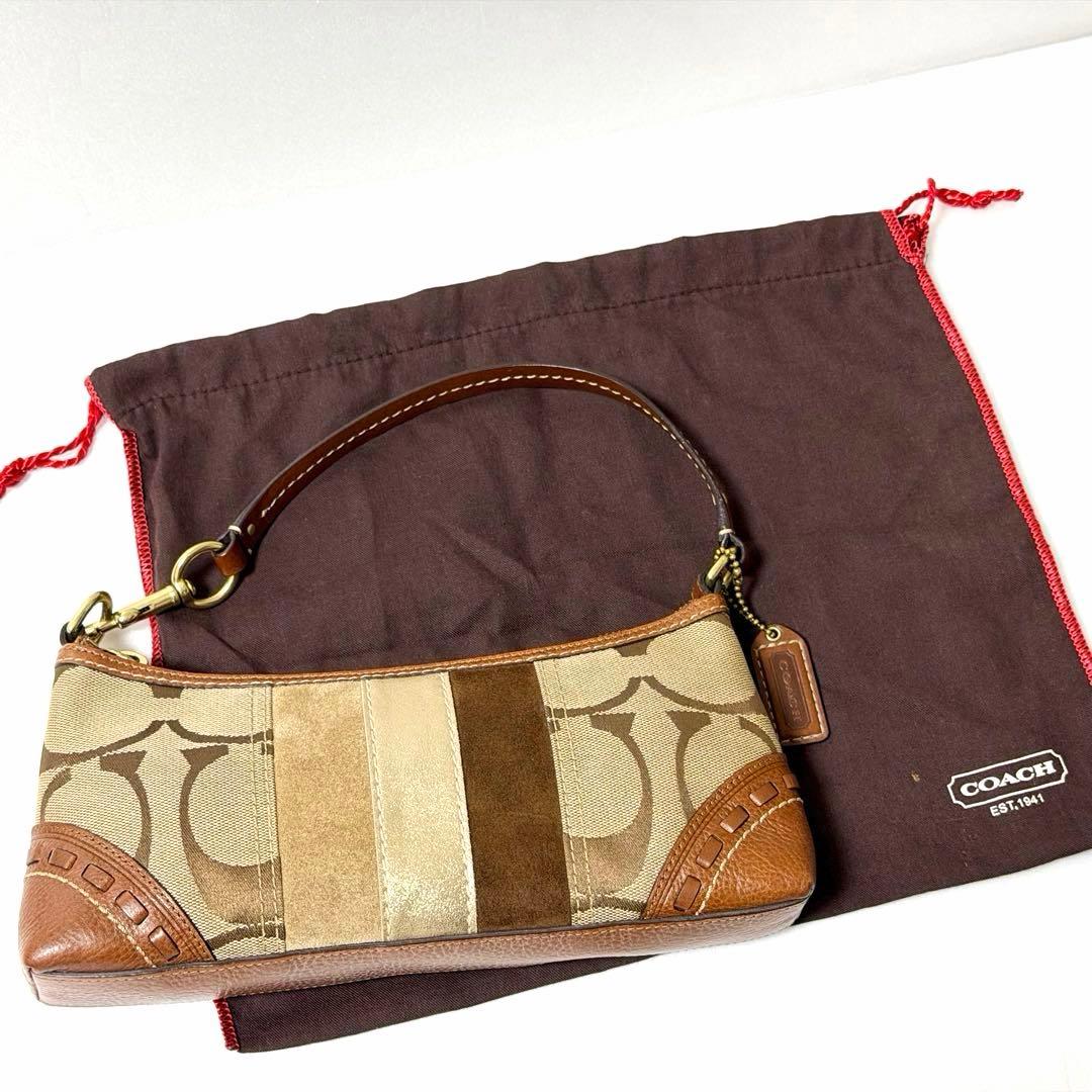 バッグ Coach soho shoulder bag accessory pouch