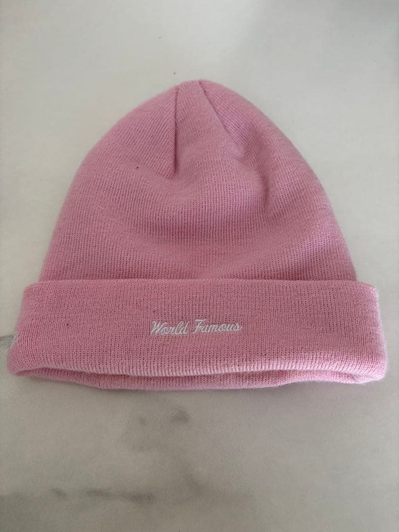 Supreme ニット帽 ピンク ワールドファマス