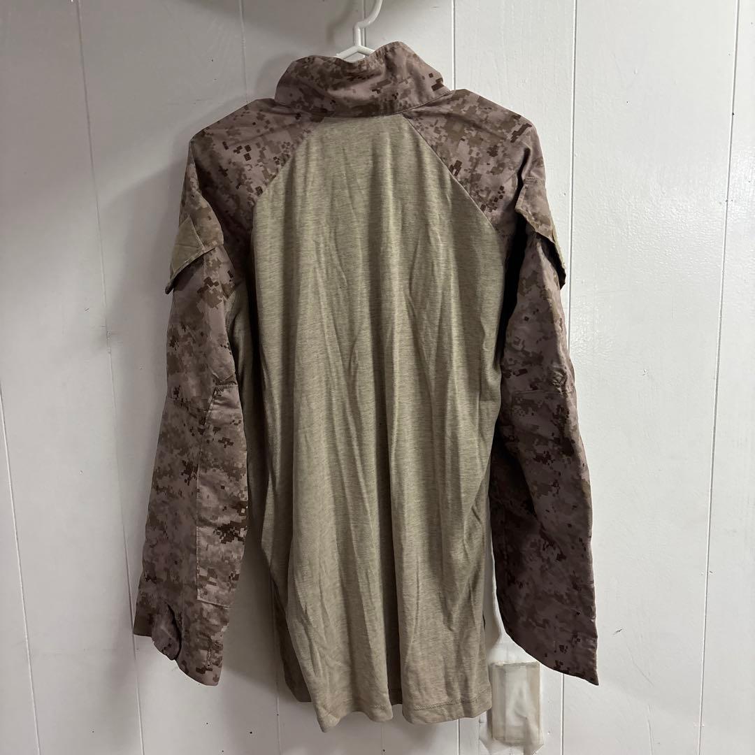 未使用品　米軍　実物　FROG COMBAT SHIRT MEDIUM ③