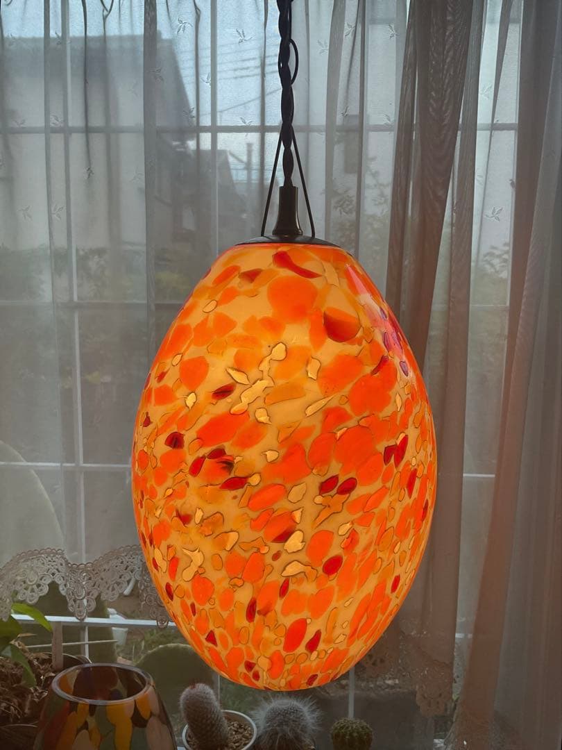 1960年代ヤマギワ・オリジナル「エッグ型ペンダントランプ」マグマ・オレンジ
