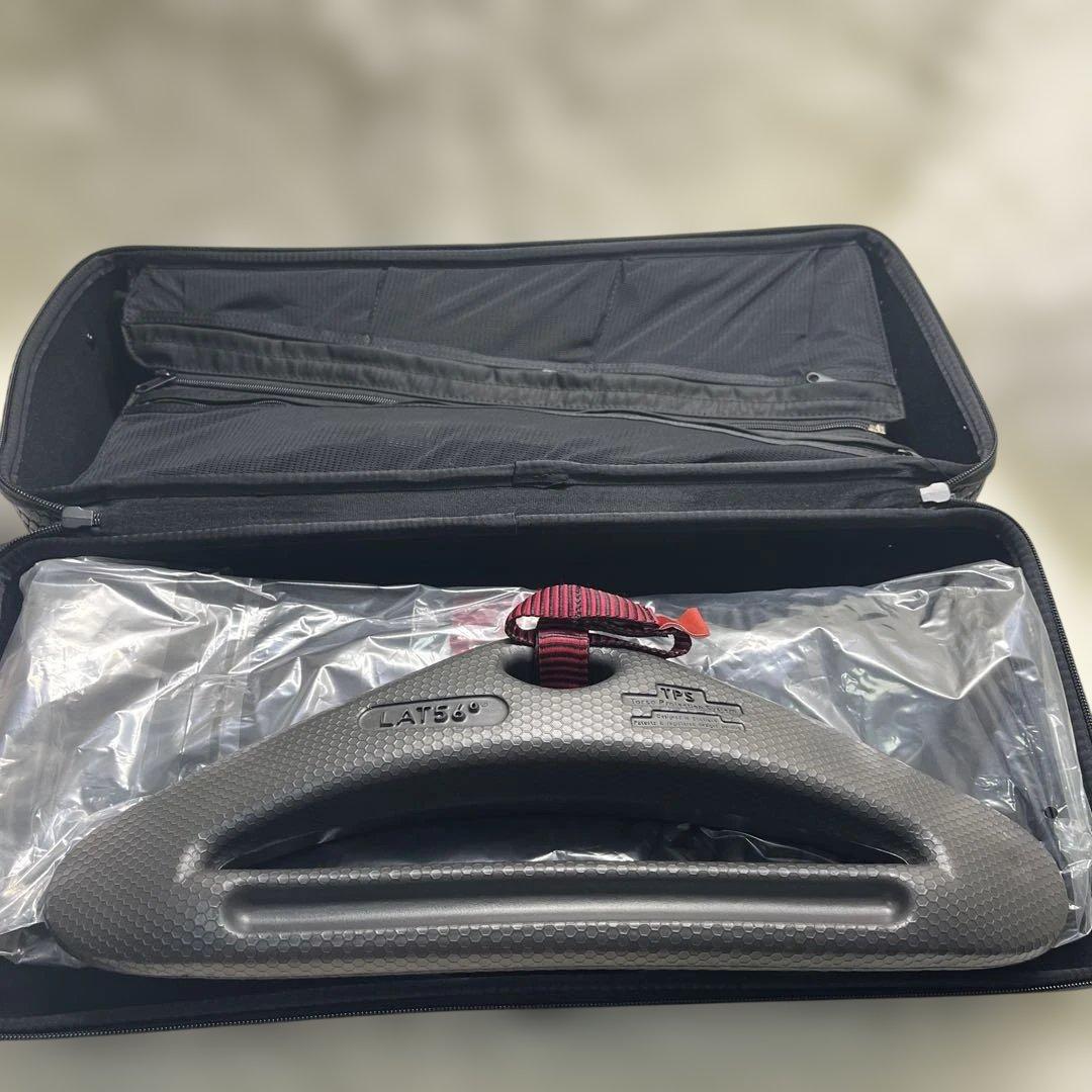 新品 Lat56° ガーメントバッグ スーツケース トラベルバッグ 27L