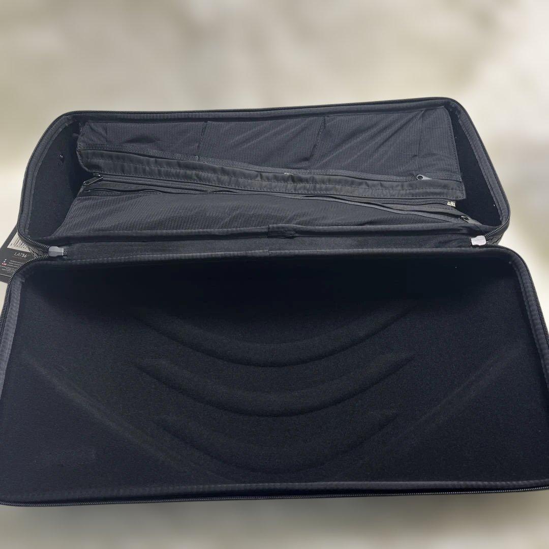新品 Lat56° ガーメントバッグ スーツケース トラベルバッグ 27L