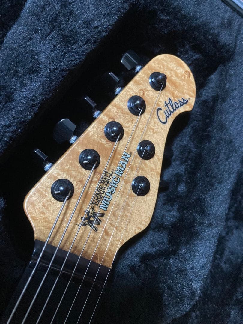 Music Man Jason Richardson Cutlass 7弦