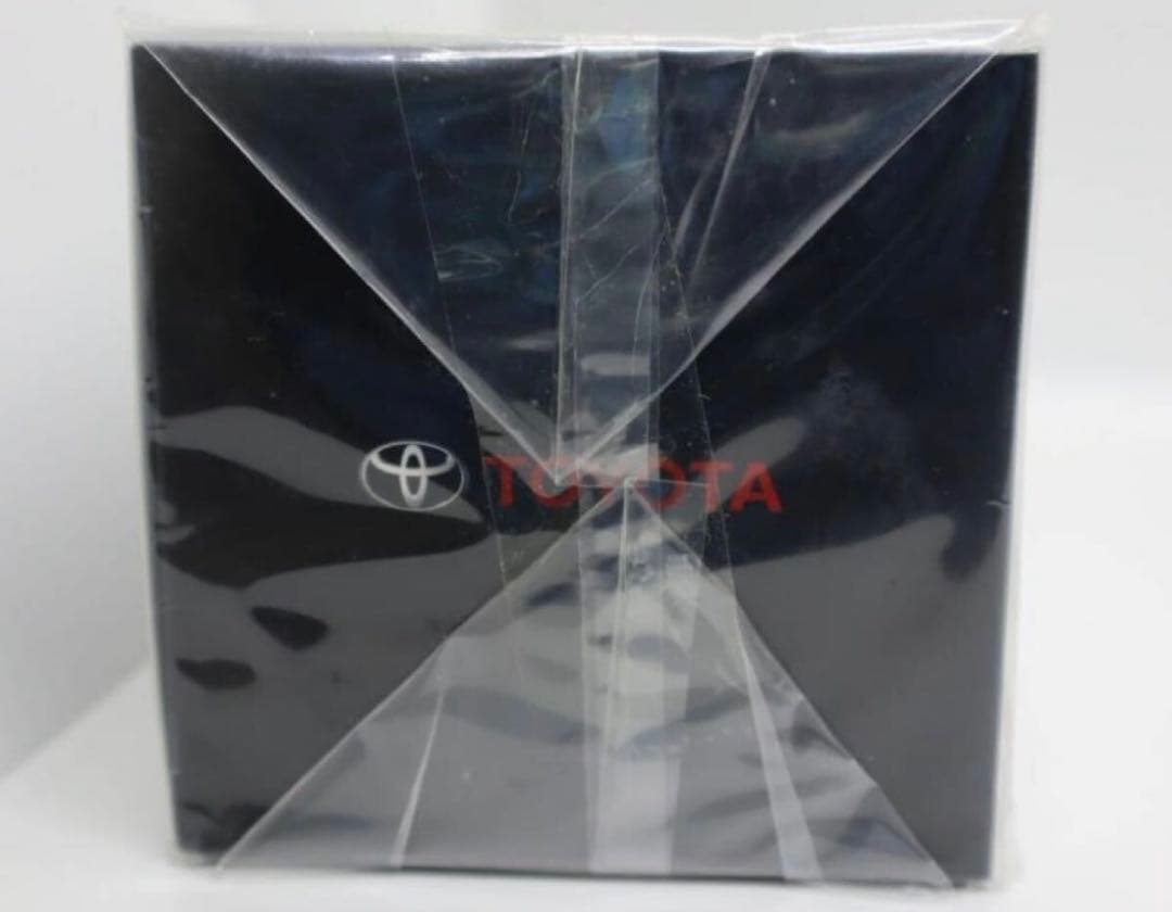 1/30 トヨタ ハリアー HARRIER　非売品ミニカー(4)220