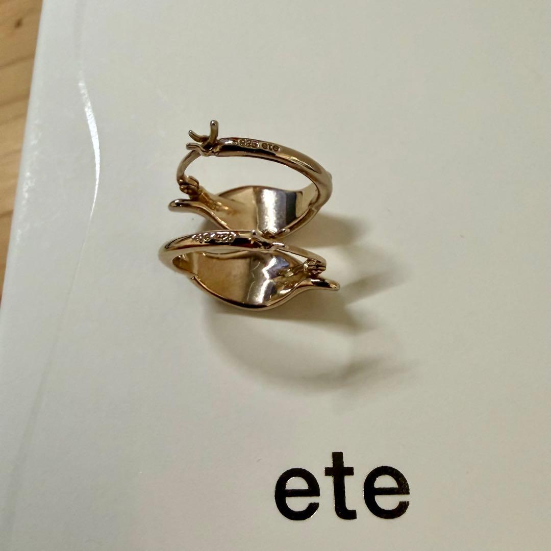 【美品】エテ フープピアス ペタル