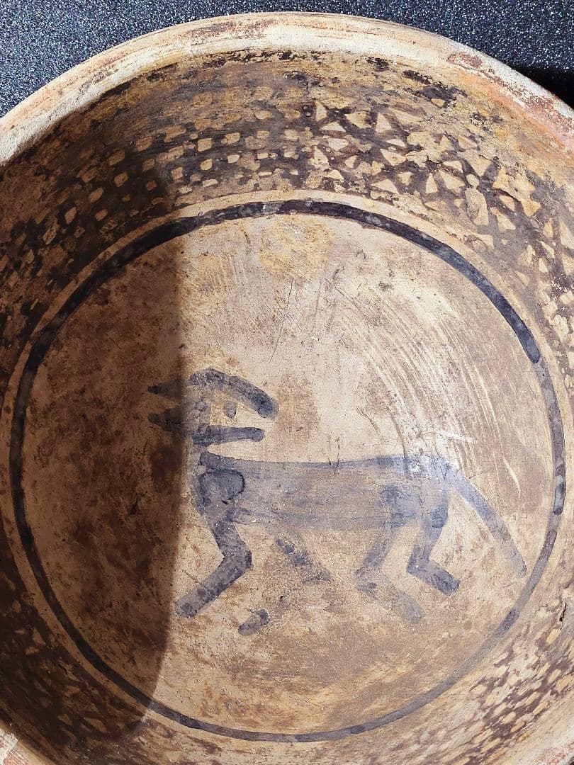 古代マヤ文明❗】彩色　犬の図　半球形鉢　出土品　コレクター蔵品　古代土器　古陶器