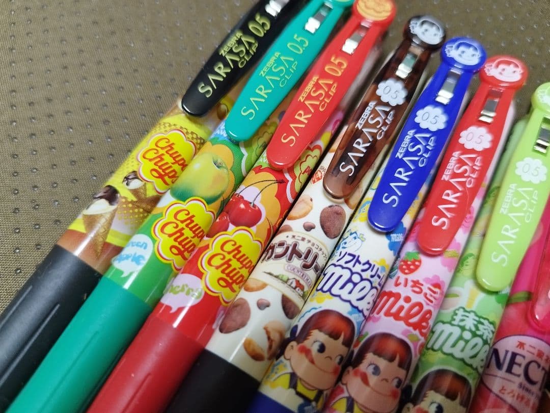 SARASA サラサクリップ 全て新品14本　ペコちゃん・チュッパチャップス他