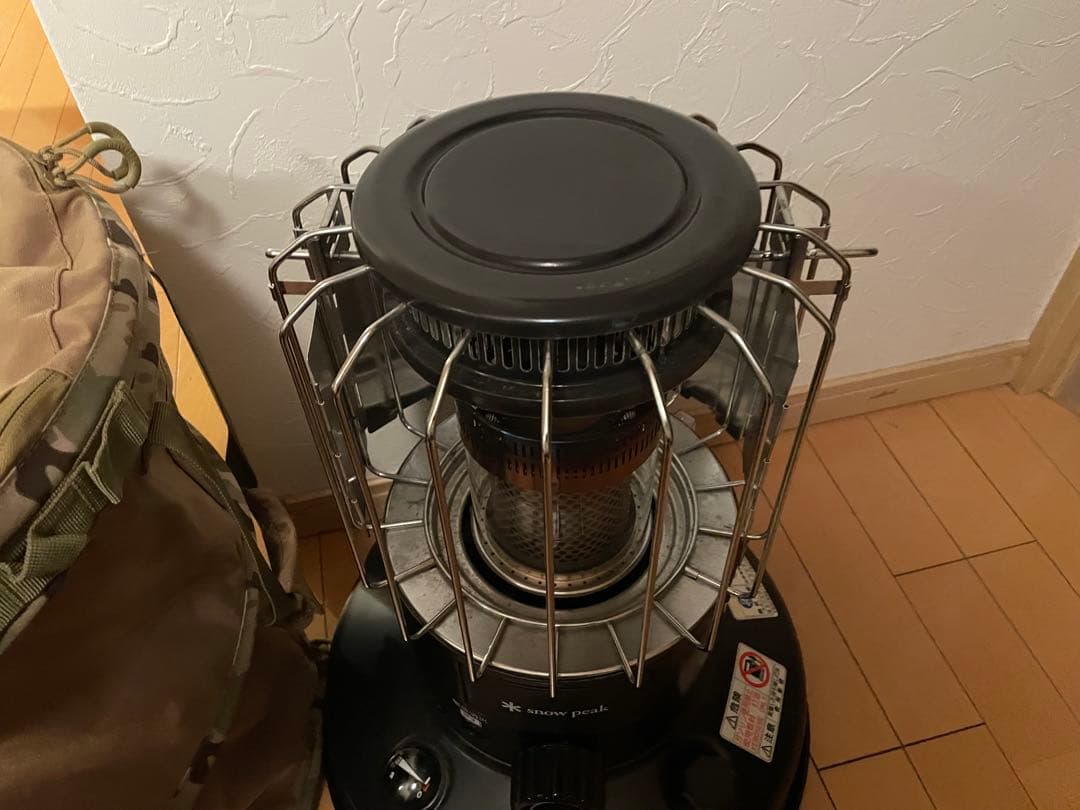  peak ストーブ ブラック　グローストーブ