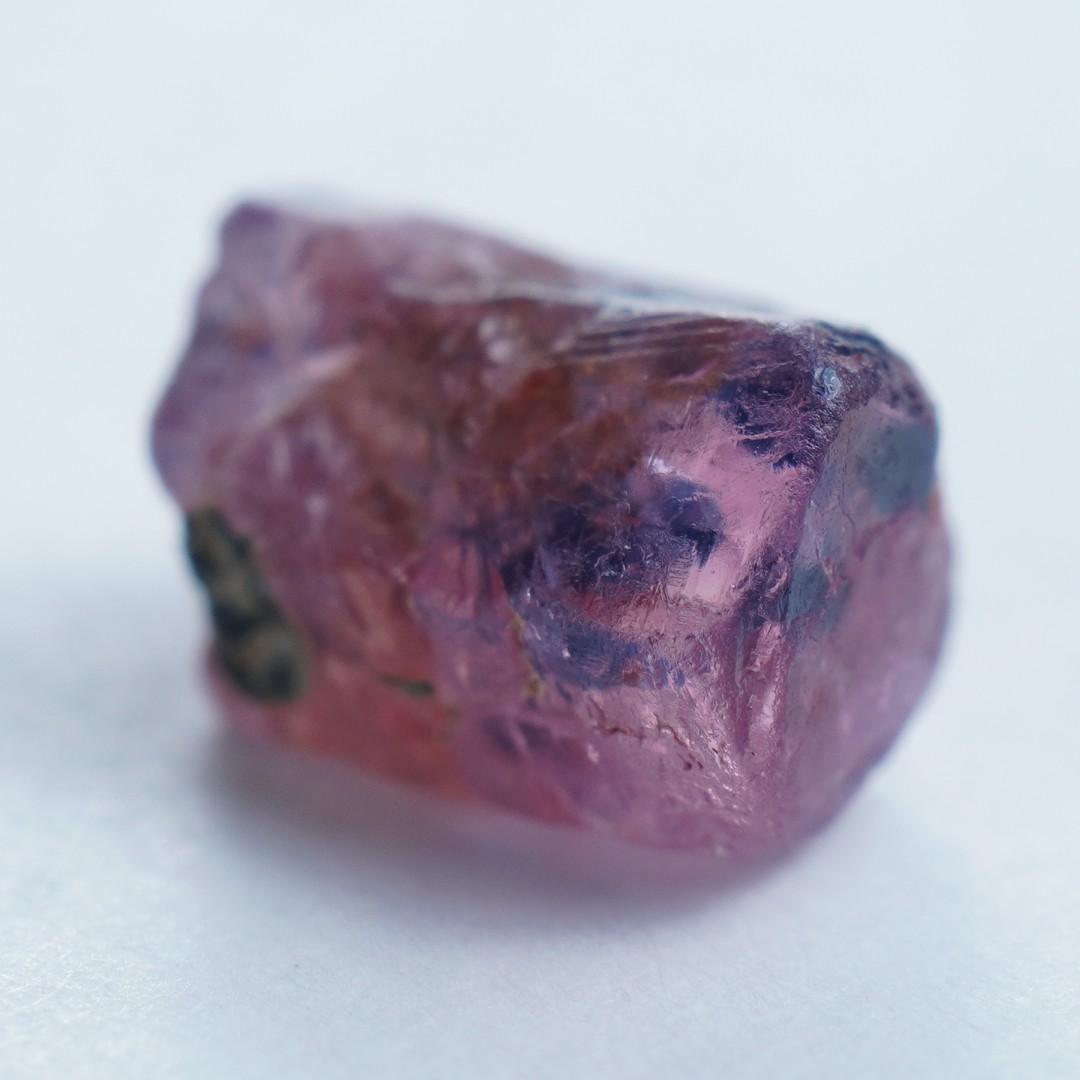 ウインザサファイア　結晶　タンザニア産