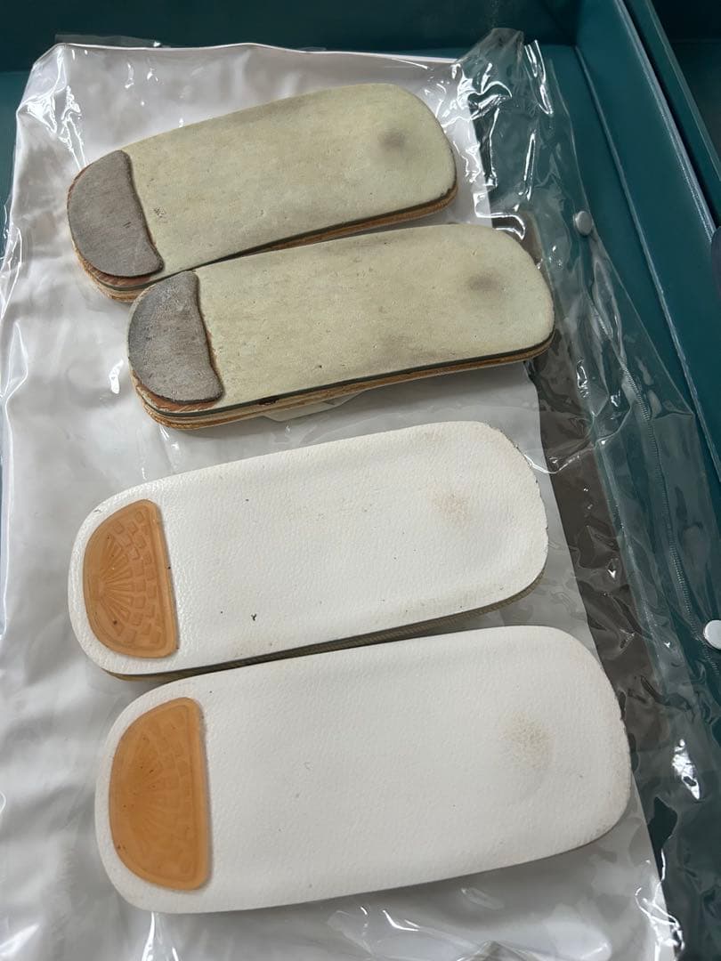 着物綺麗です♪七五三 男の子5歳一式 着物と袴のセット　黒　右袖後ろ側に少々汚れ