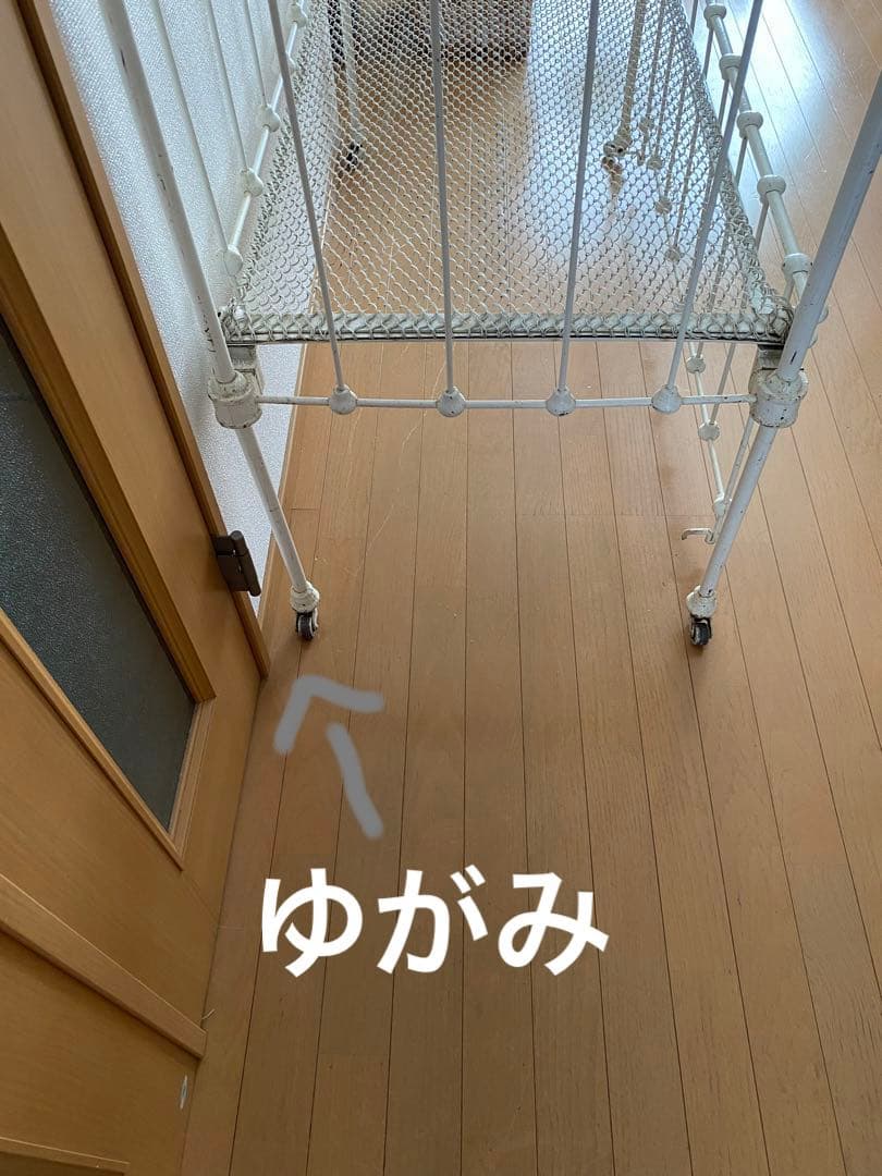 アンティーク　アイアン　ベビーベッド　ホワイト