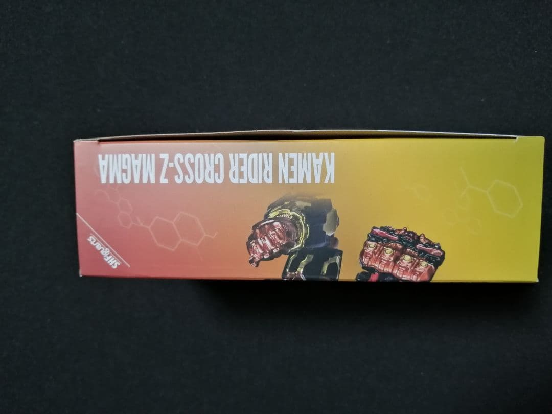 【美品】即完売 希少 SHフィギュアーツ 仮面ライダークローズ クローズマグマ