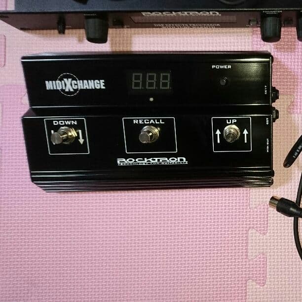 rocktron mulchvalve + MIDIxchange + ケーブル