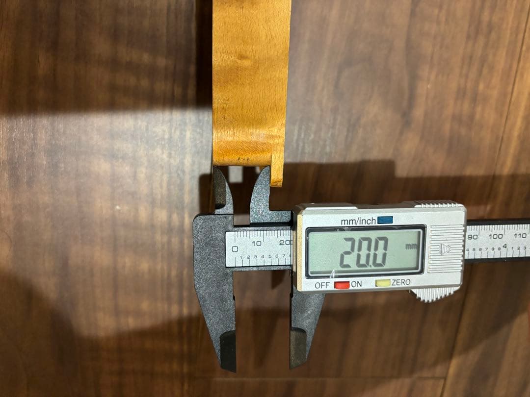 ストラト用 バーズアイ ワンピースメイプルネック 粗加工 未塗装