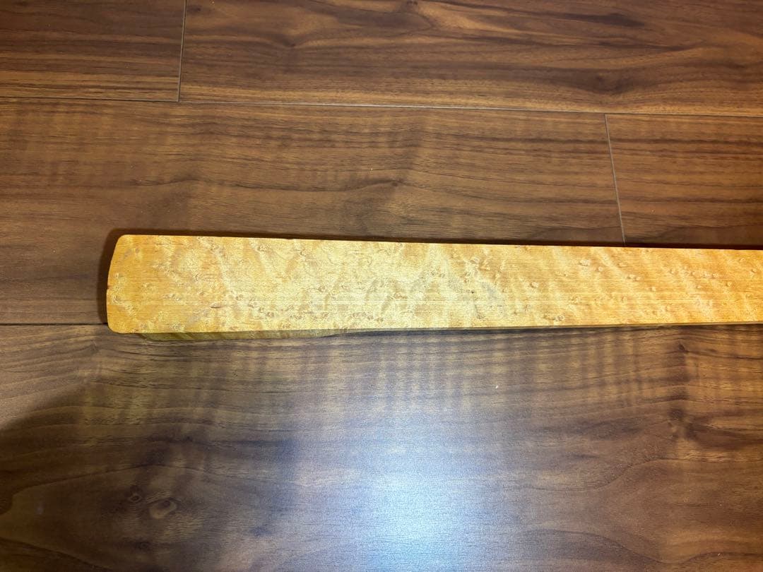 ストラト用 バーズアイ ワンピースメイプルネック 粗加工 未塗装