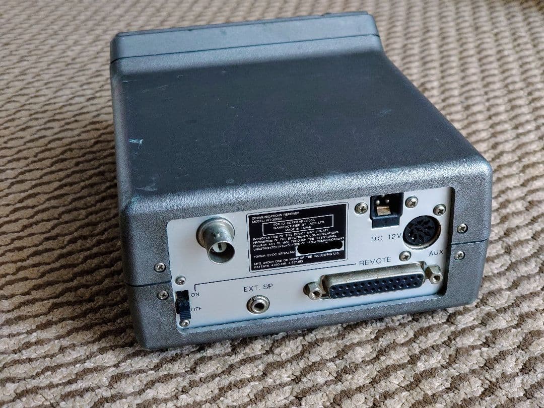 AOR AR-3000A 広帯域受信機 本体