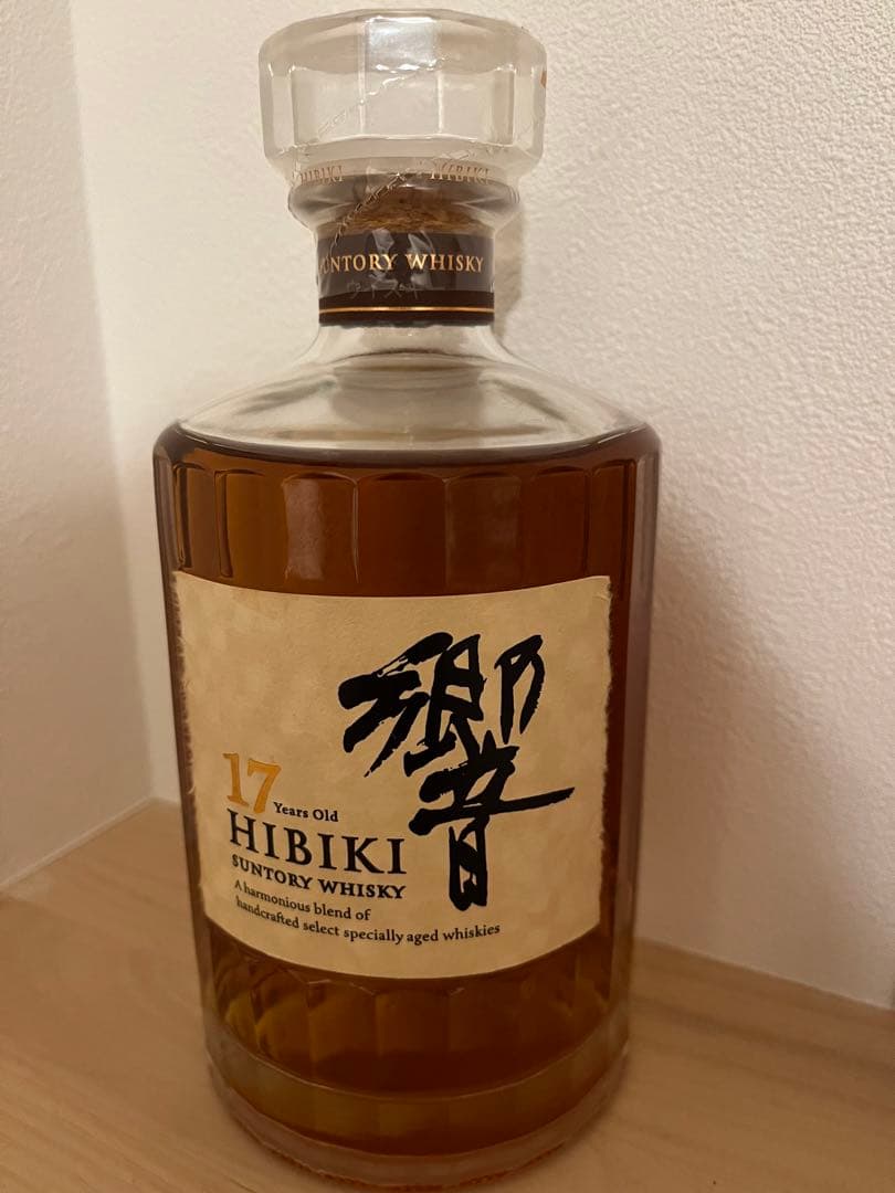 未開封　響１７年　700ml