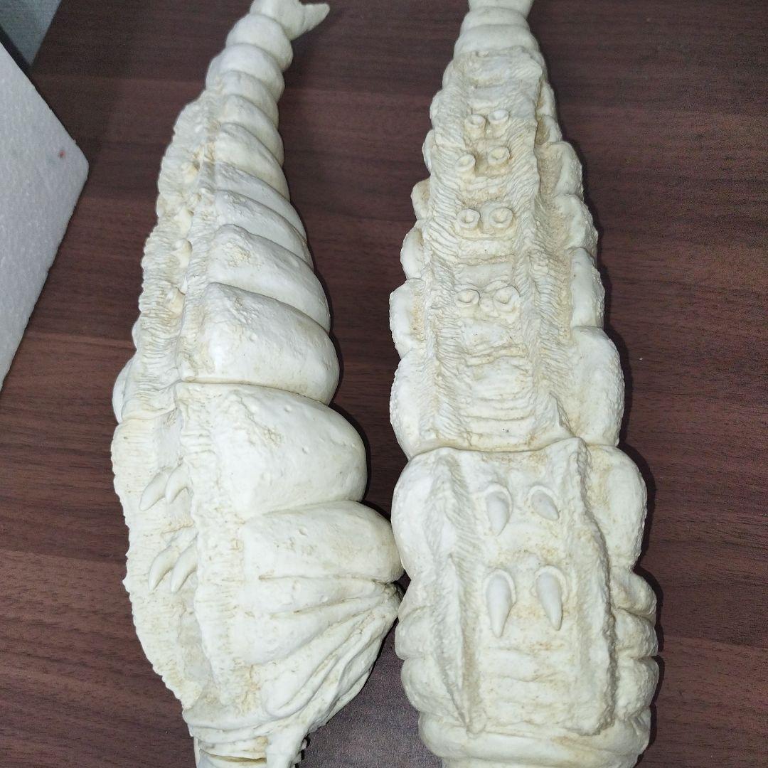 パラダイス　モスラ幼虫　2体セット　ソフビキット　ガレージキット