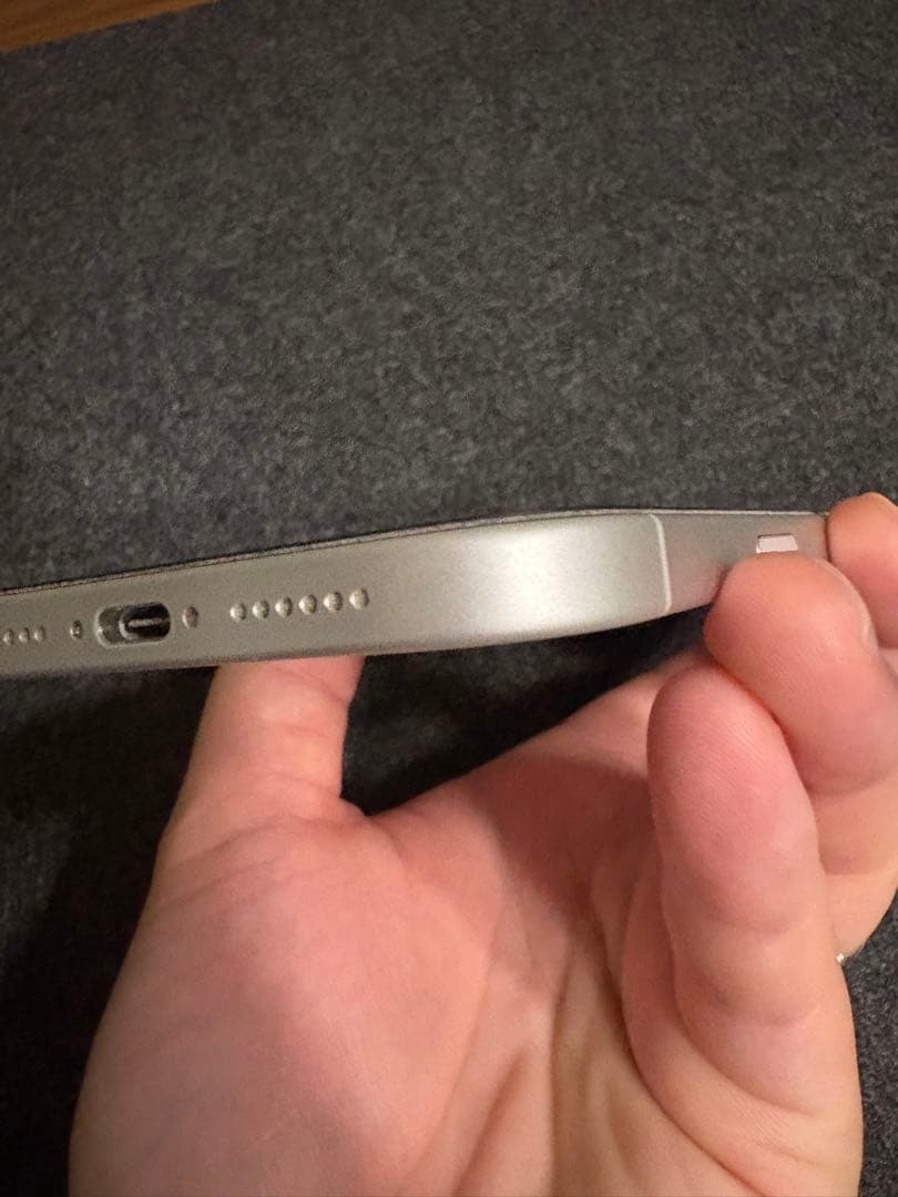 【本日発送】iPhone16Plus 128GB ホワイト　SIMフリー