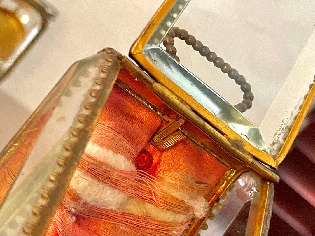 フランス　アンティーク　ジュエリー　ケース　ボックス　懐中時計　真鍮　ガラス