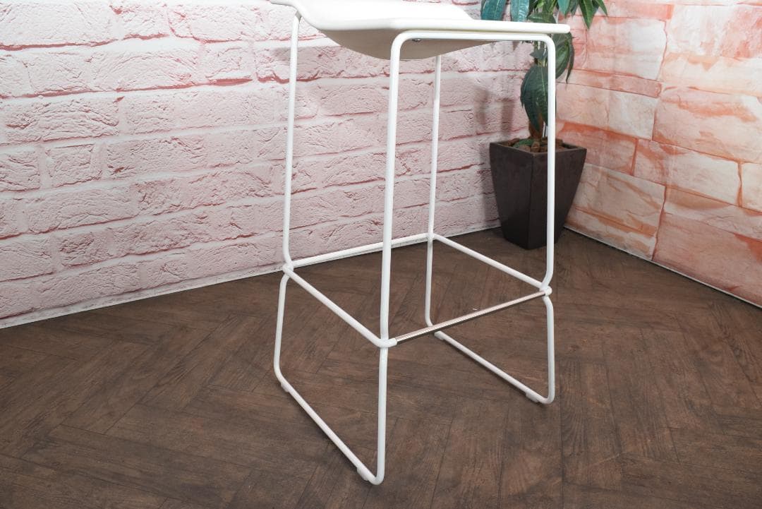 Cassina ixc.取扱 ヴィッカルベ ラストミニットハイスツール a