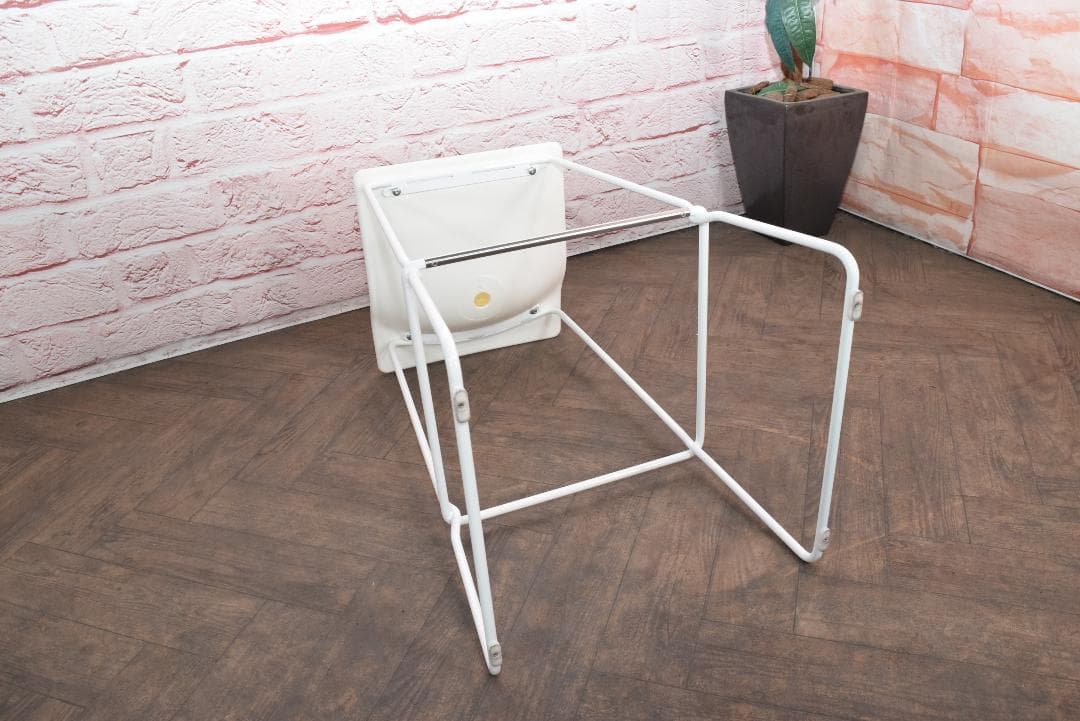 Cassina ixc.取扱 ヴィッカルベ ラストミニットハイスツール a