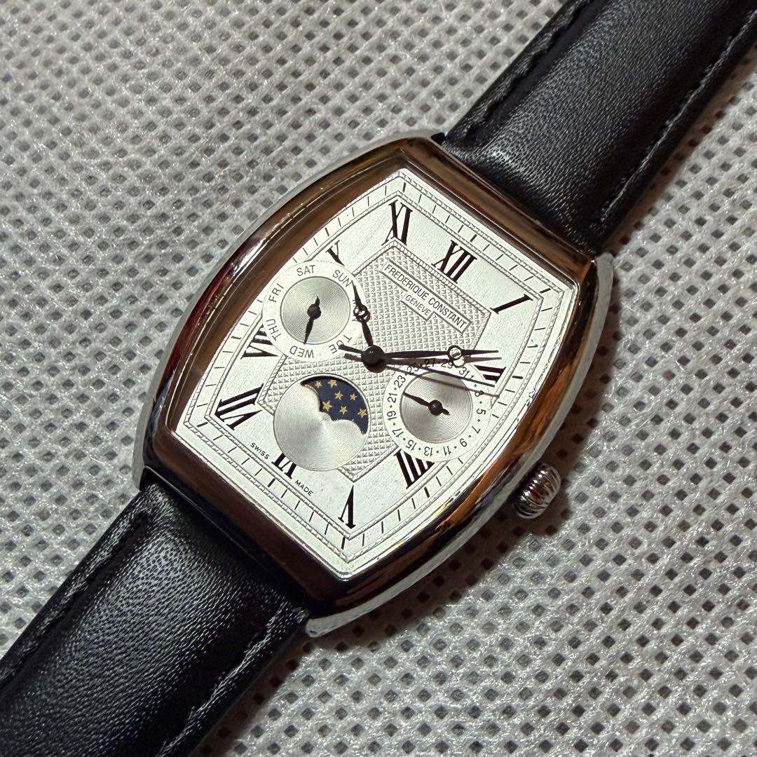 フレデリックコンスタント トノー シルバー文字盤 クォーツ 中古品