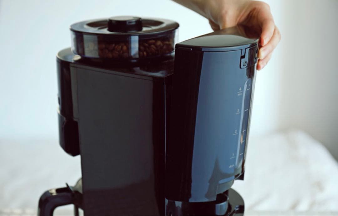 新品　未使用　未開封　シロカ　コーン式全自動コーヒーメーカー SC-C125