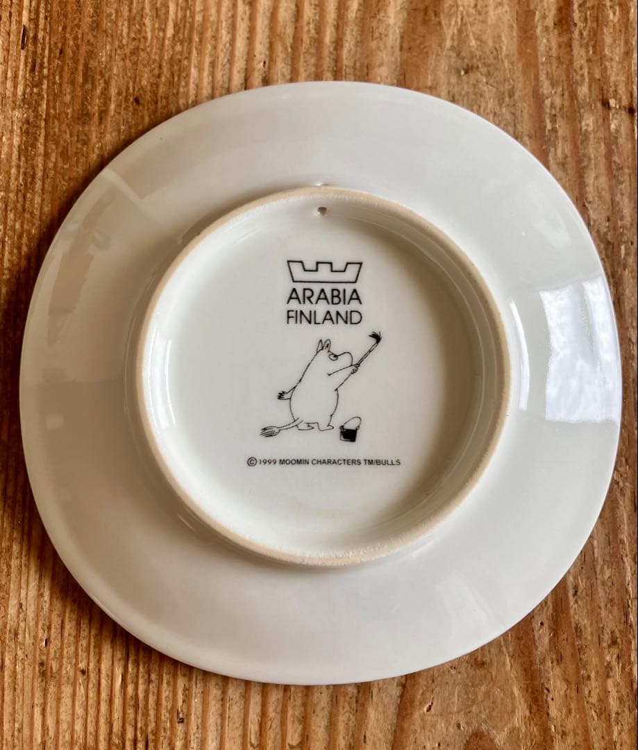【希少】アラビア ウォールプレート 空飛ぶムーミン