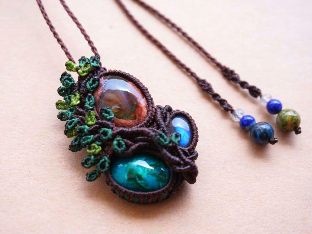 カンテラオパール　クリソコラ　ラブラドライト　マクラメ　ネックレス