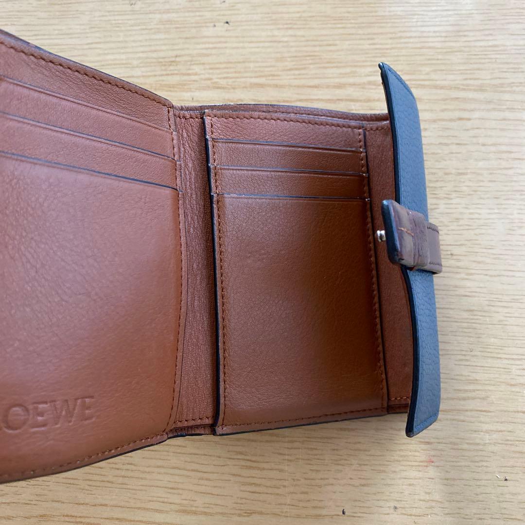 j*h様 ロエベ 三つ折財布