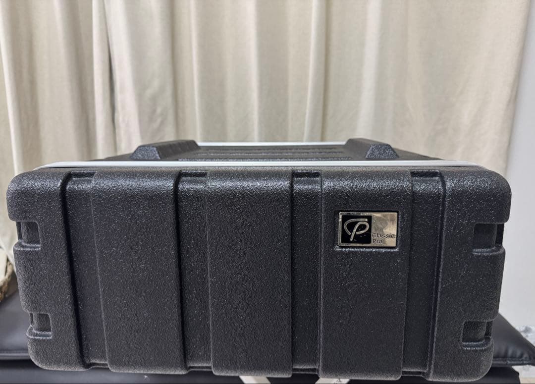 4Uラックケース - CLASSIC PRO CPA04